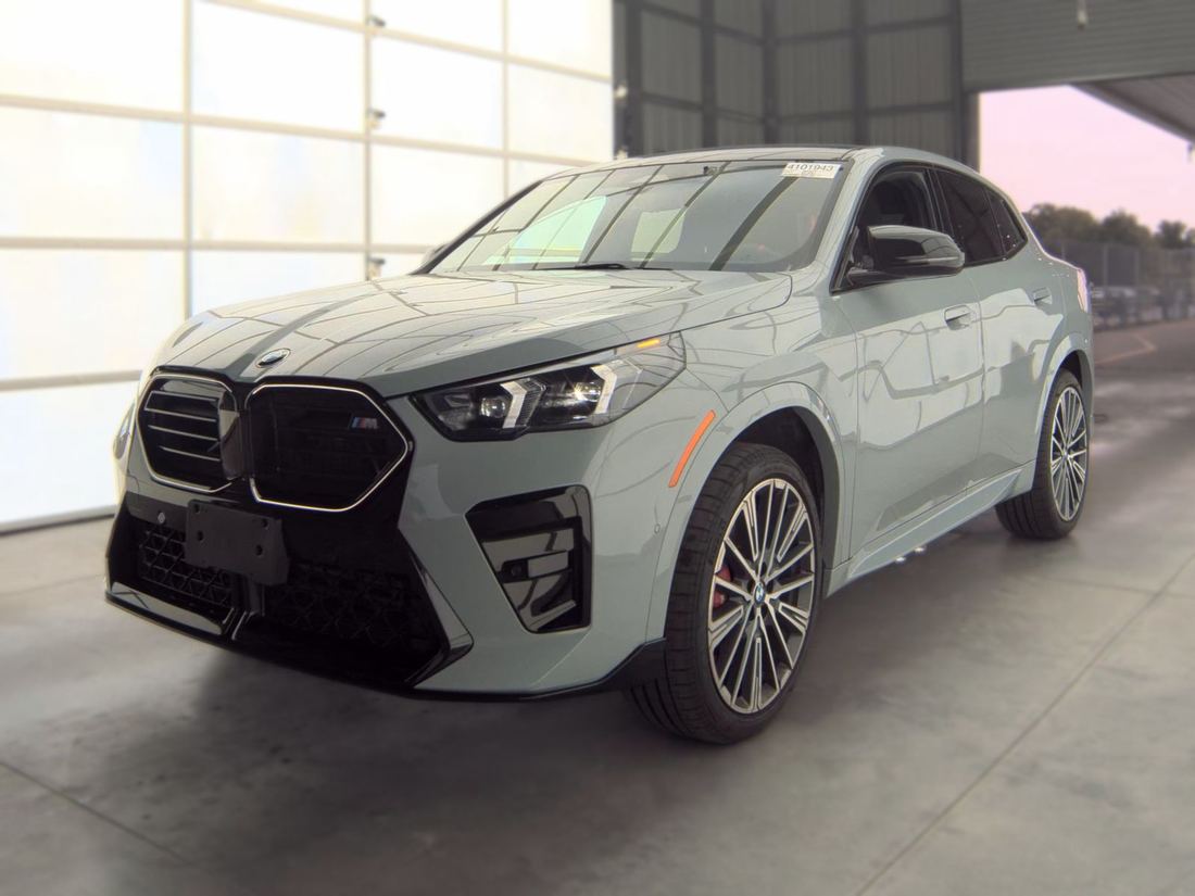 2026 BMW M35i